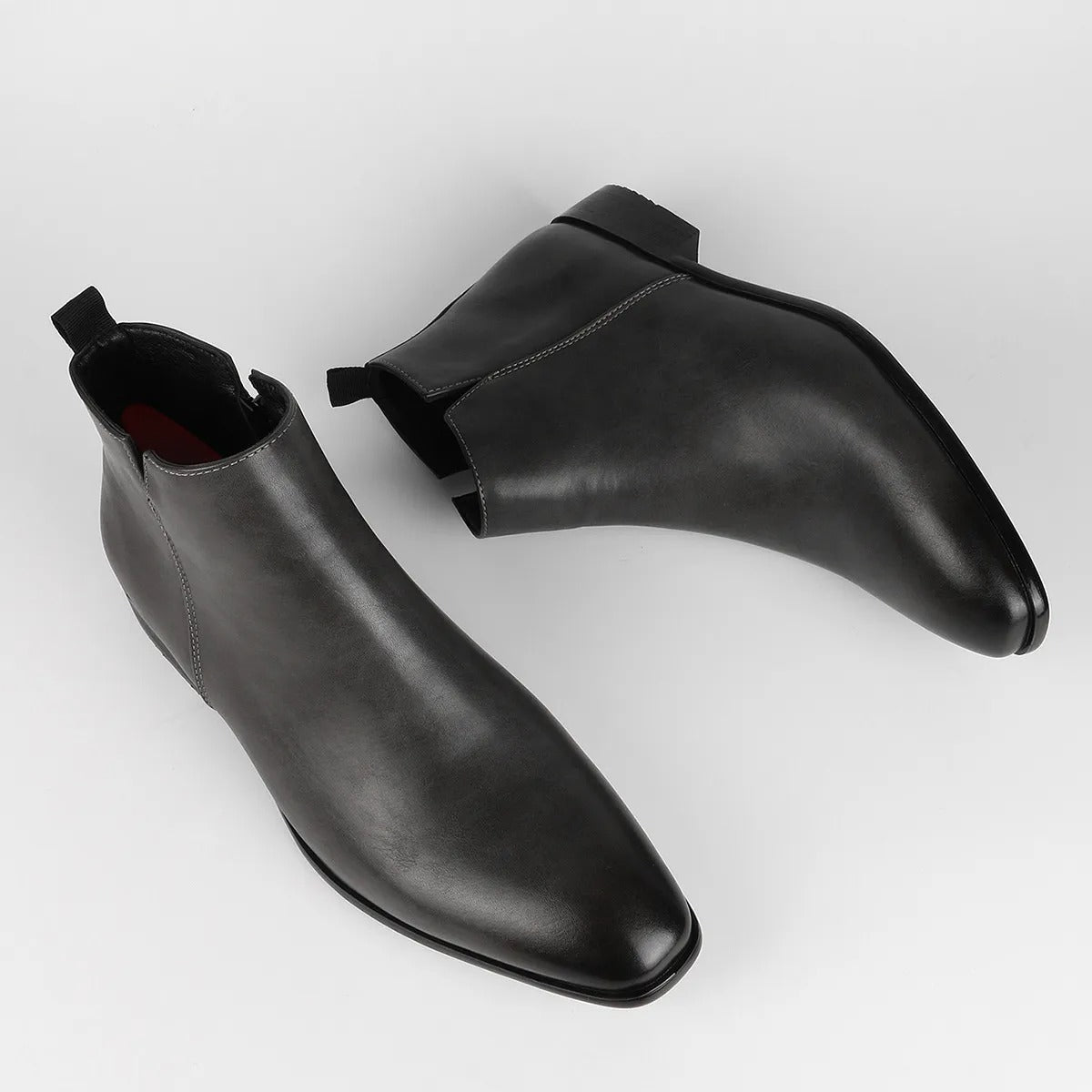 Herren Stiefel | Glatte Schaftform mit elastischem Seiteneinsatz