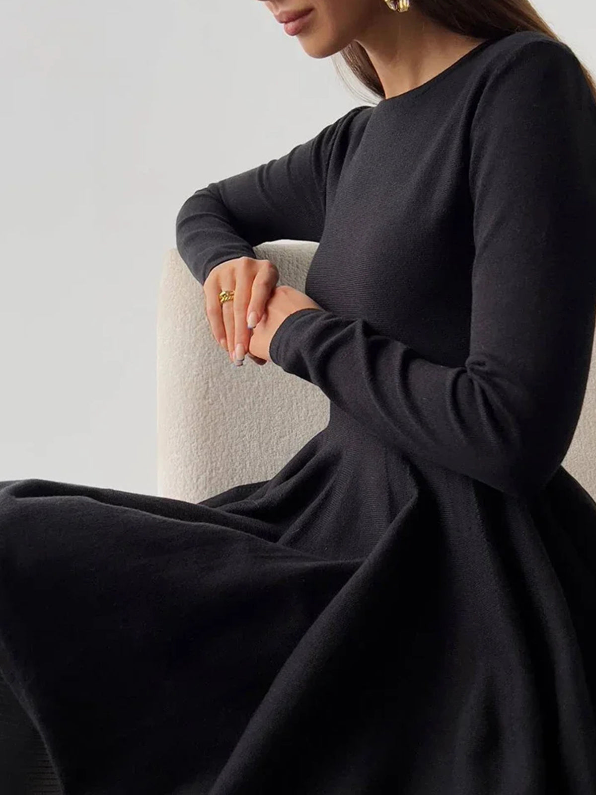 Damen Minikleid | Taillennahe Schnittführung lange Ärmel kurze Form