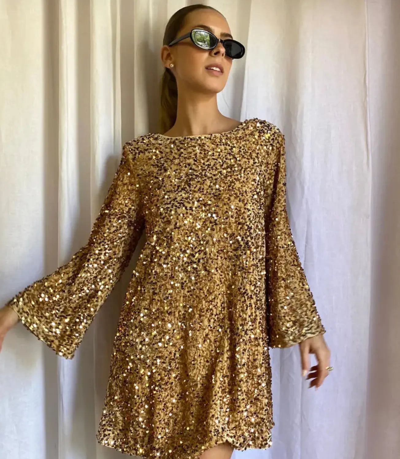 Damen Minikleid | Lange Ärmel schlichte Passform kurze Länge