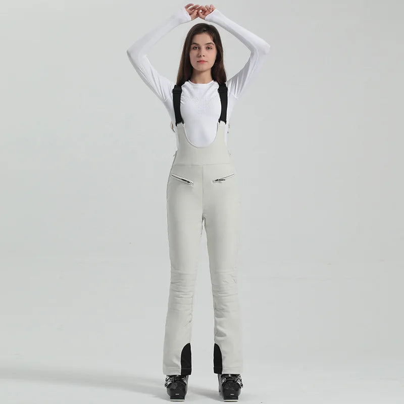 Damen Hose | Ausführung mit Trägern und elastischem Bund