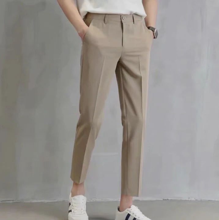 Herren-Hose mit schmaler passform | geradliniger sti